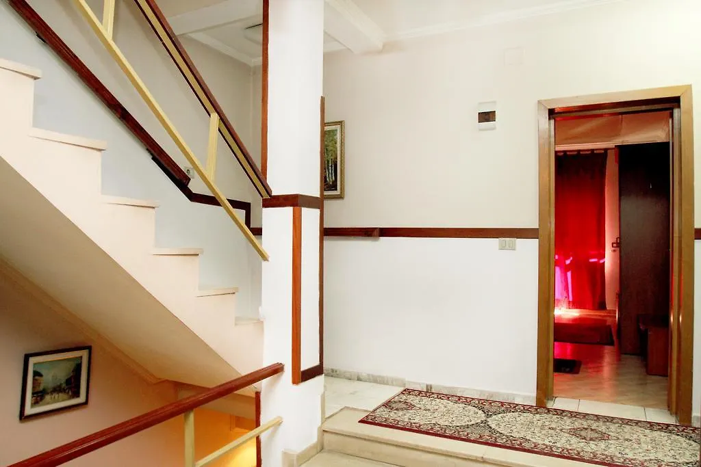 Lugano Hotel Tirana
